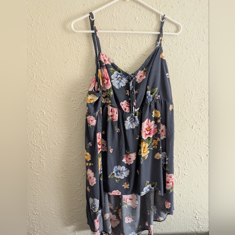 Torrid Flowy Floral Top